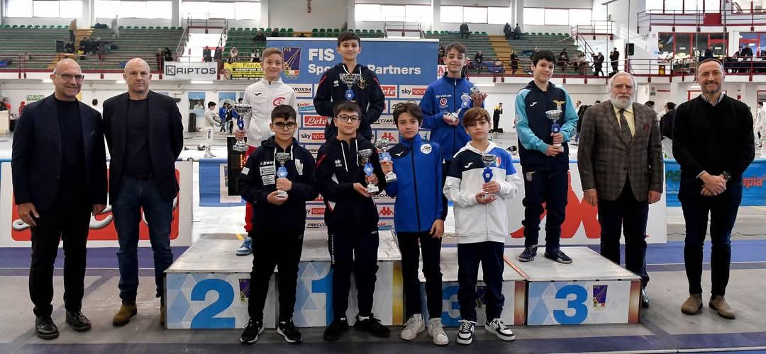 immagine 2 di 1^Prova Nazionale U14 di Sciabola - Ad Ariccia è finale per Luca Pavone